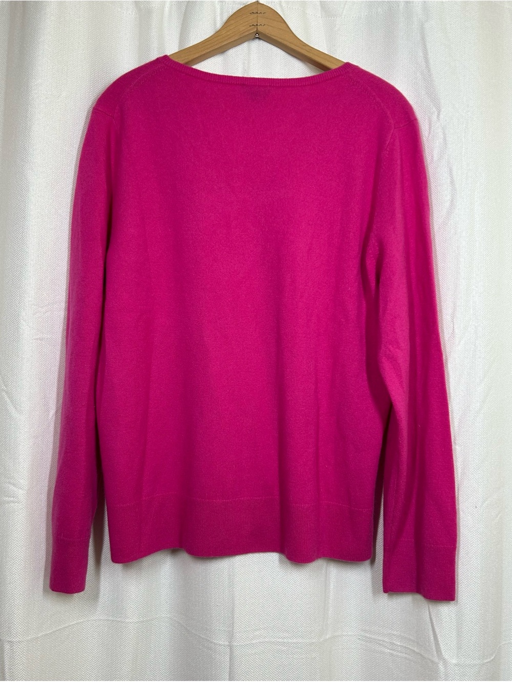 Talbots Pink V-neck 100% Cashmere Sweater Size XL Pullover Women’s - Picture 2 of 5
